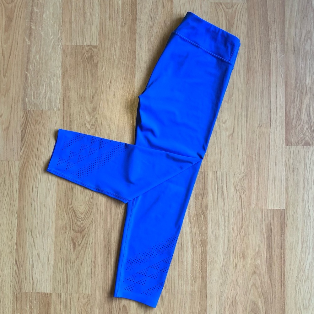 NWOT Athleta Girl Laser Cut Leggings-Blue